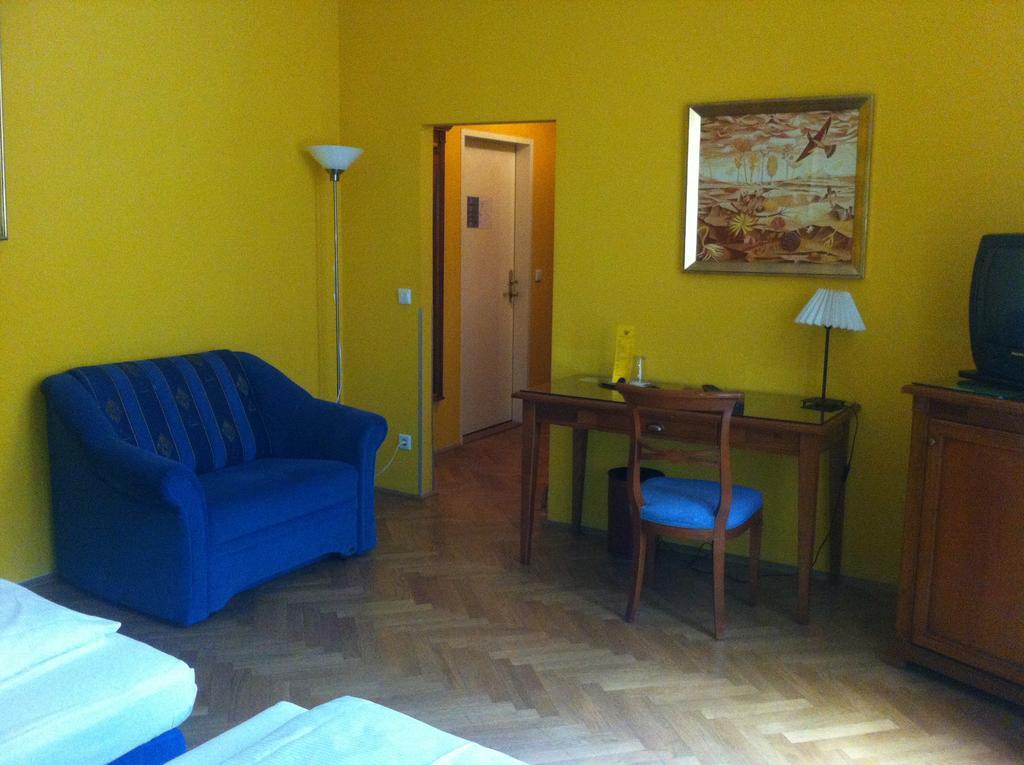 Shs Hotel Papageno Bécs Szoba fotó